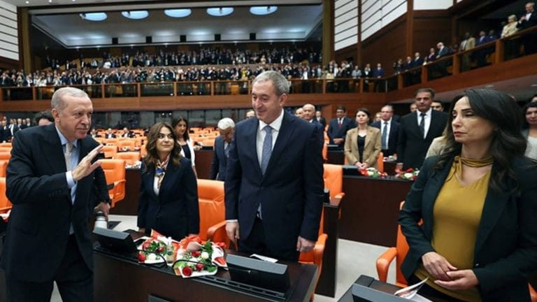 DEM Parti’den Meclis’e ‘4 Kasım’ önergesi