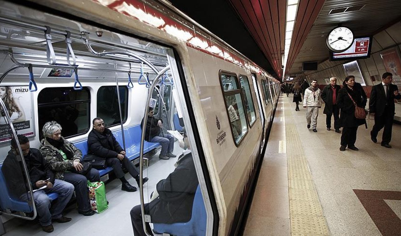 İstanbul M5 Üsküdar–Samandıra Metro Hattı kapandı mı? M5 Üsküdar–Samandıra Metro Hattı Ne zaman açılacak? İstanbul Metro arızası var mı?