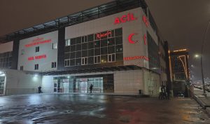 Fabrikada asansör boşluğuna düşen kadın öldü