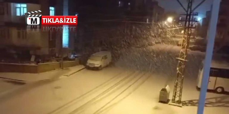 Kar Konya’nın kapısında! İlçeler beyaza büründü
