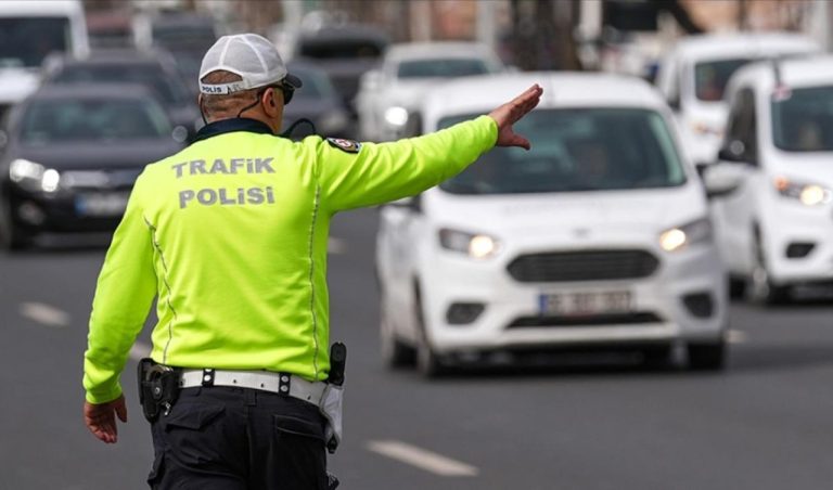 İstanbul’da yarın bazı yollar trafiğe kapatılacak