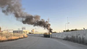 Adana’da Plastik İş Yerinde Yangın