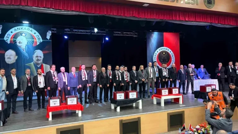 Arda Çakmak Yeniden Gençlerbirliği Başkanı