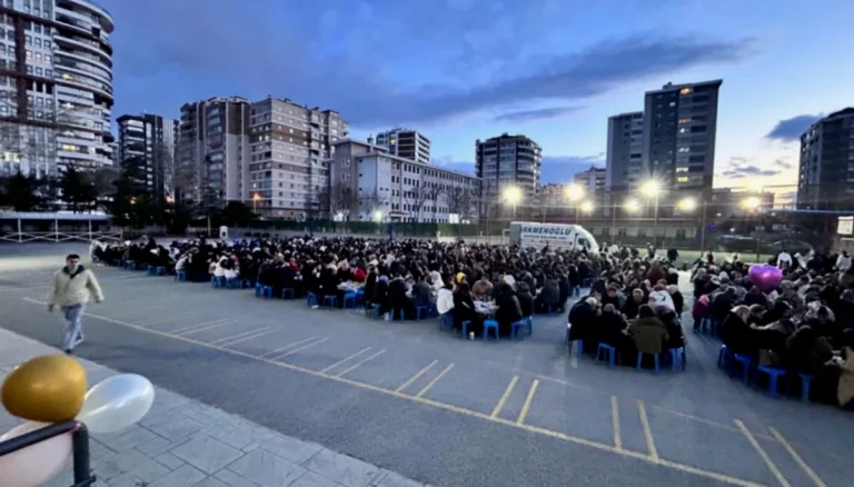 Maarif Kalbinde Ramazan: Sohbetler