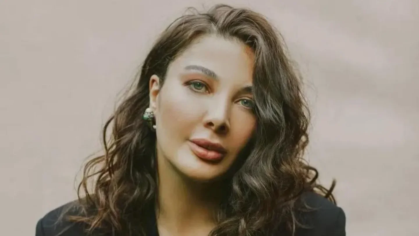 Eylem Tok Kimdir?