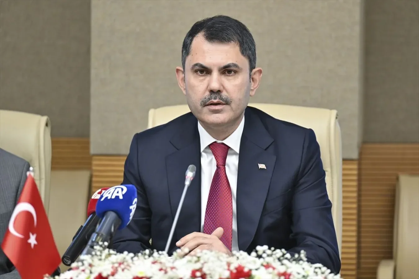 Murat Kurum Kimdir?