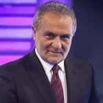 Kenan Işık Kimdir?