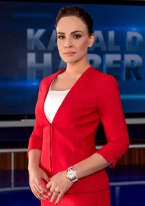 Buket Aydın Kimdir?