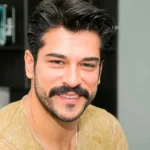 Burak Özçivit Kimdir?