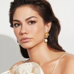 Demet Özdemir Kimdir?