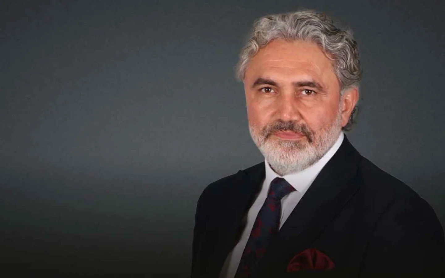 Faruk Aksoy Kimdir?