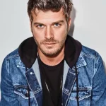 Kıvanç Tatlıtuğ Kimdir?