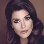 Deniz Akkaya Kimdir?