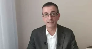 Evren Devrim Zelyut Kimdir?