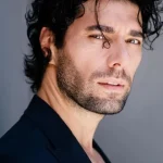 Serhat Parıl Kimdir?