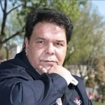 Balık Ayhan Kimdir?