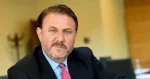 Yiğit Bulut Kimdir?
