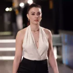 Burcu Özberk Kimdir?