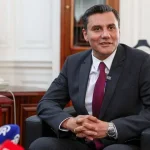 Ferdi Zeyrek Kimdir?