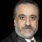 Erol Köse Kimdir?