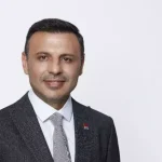 Özgür Çelik Kimdir?