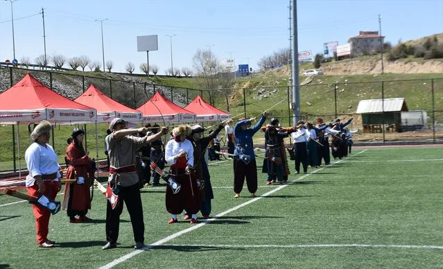 Boyabat'ta Geleneksel Okçuluk Müsabakaları