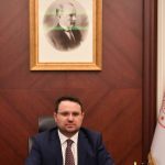 Akın Gürlek Kimdir