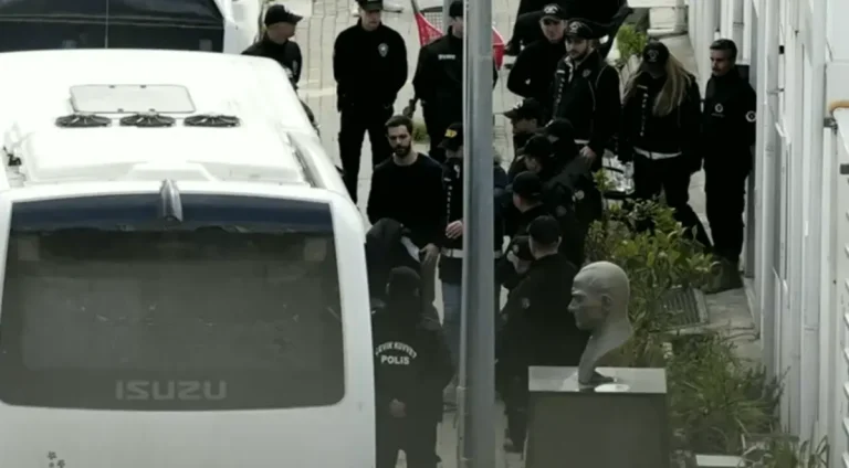Ünlülerden Açıklama: Gözaltı Sonrası İlk Sözler